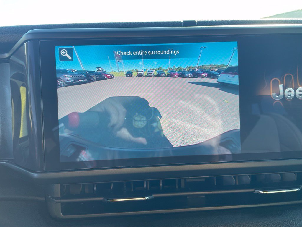 Used 2024 Jeep Gladiator Sport AWD/4WD image 6