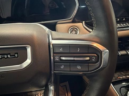 Used 2023 GMC Canyon Denali AWD/4WD image 35