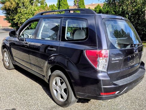 Used 2012 Subaru Forester 2.5X w/ Alloy Wheel Pkg AWD/4WD image 6