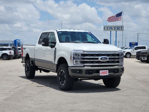 New 2026 Ford F350 King Ranch w/ Tremor Off-Road Package AWD/4WD image 2