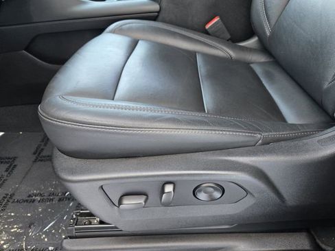 Used 2021 Chevrolet Tahoe Z71 w/ Z71 Off-Road Package image 20