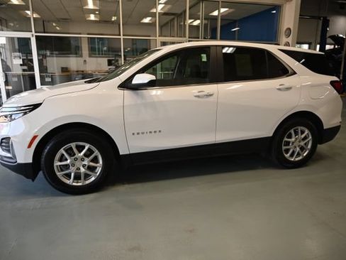 Used 2024 Chevrolet Equinox LT FWD image 7