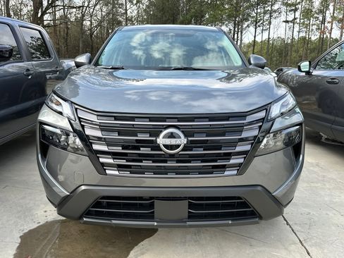 New 2026 Nissan Rogue SV image 2