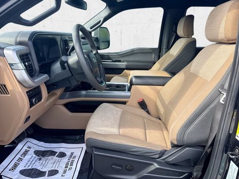 Used 2024 Ford F250 XLT w/ XLT Premium Package AWD/4WD image 25