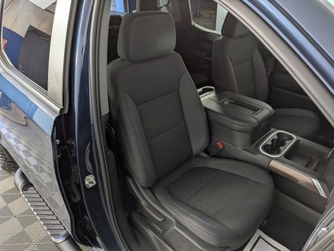 Used 2022 Chevrolet Silverado 1500 LT Trail Boss w/ Bed Protection Package image 29