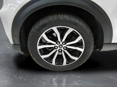 Used 2020 Ford Explorer ST image 7