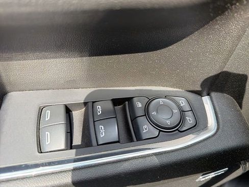 Used 2024 Chevrolet Silverado 1500 LTZ w/ Technology Package AWD/4WD image 7