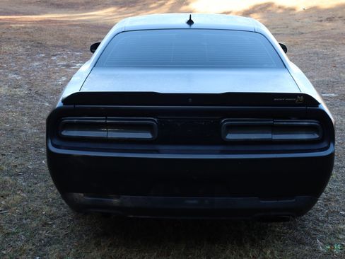 Used 2021 Dodge Challenger R/T Scat Pack image 4