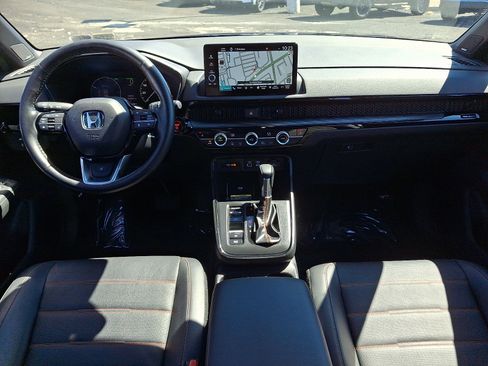 Used 2024 Honda CR-V Sport Touring image 11