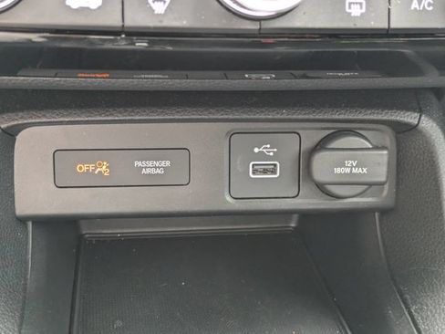 Used 2022 Honda Civic Sport image 22