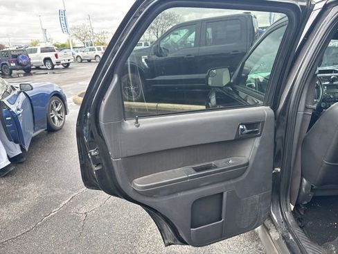 Used 2012 Ford Escape Limited image 17