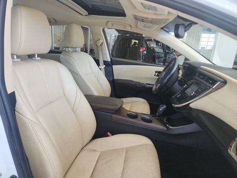 Used 2016 Toyota Avalon XLE Premium FWD image 15