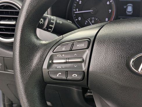 Used 2019 Hyundai Kona SE image 18
