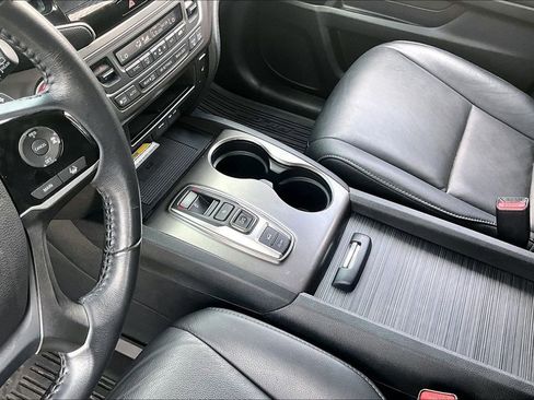 Certified 2022 Honda Pilot Special Edition image 18