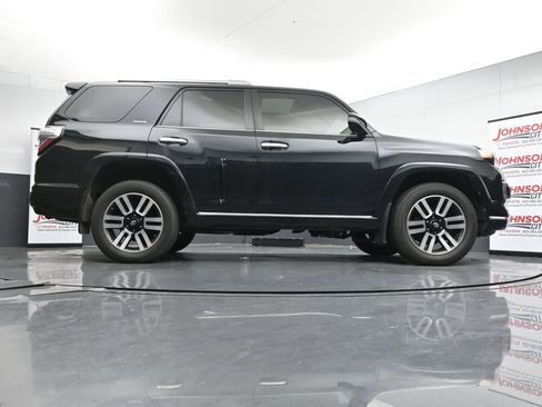 Used 2014 Toyota 4Runner Limited image 24