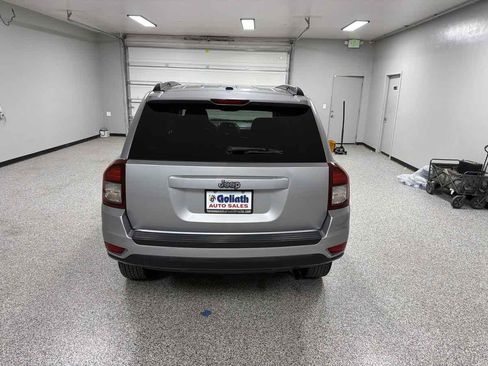 Used 2016 Jeep Compass Sport w/ Power Value Group FWD image 4