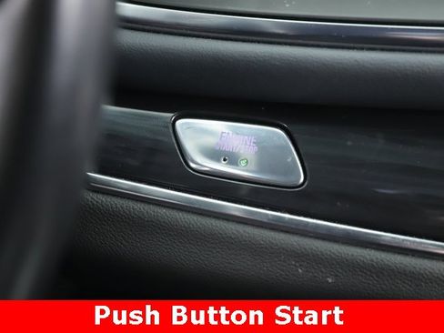 Used 2023 Buick Enclave Essence image 21