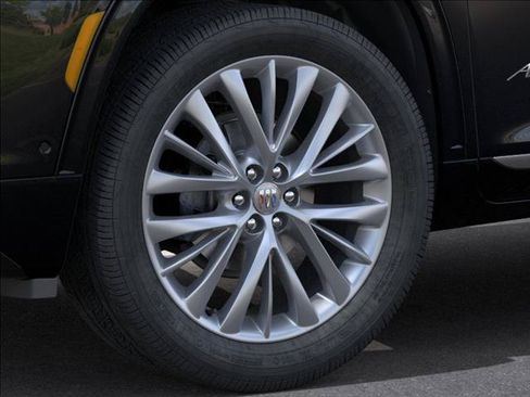 New 2026 Buick Enclave Avenir w/ Super Cruise Package FWD image 9