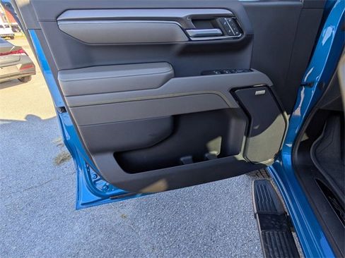 Used 2022 Chevrolet Silverado 1500 ZR2 image 10