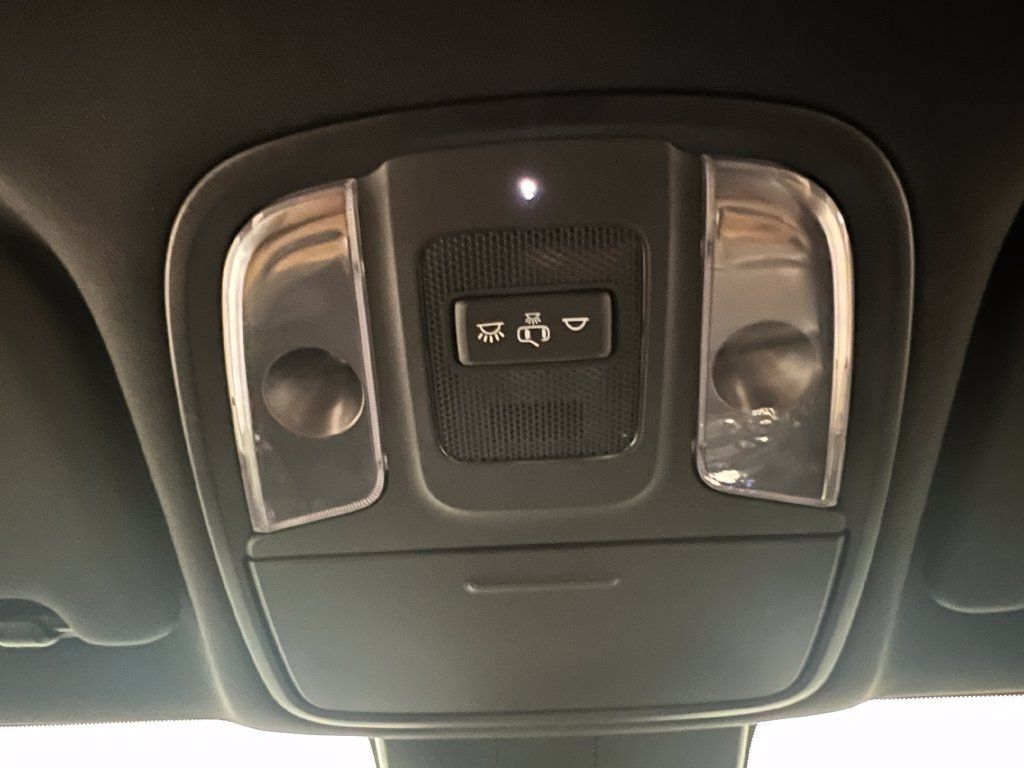 Used 2019 Kia Stinger GT AWD/4WD image 22