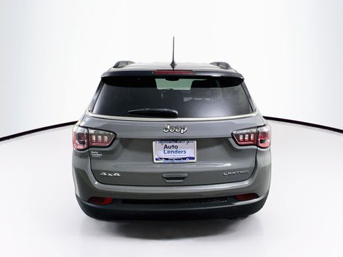 Used 2022 Jeep Compass Limited AWD/4WD image 6