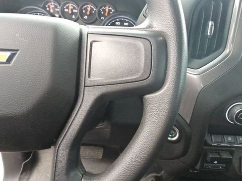 Used 2024 Chevrolet Silverado 2500 Custom w/ Custom Value Package image 36