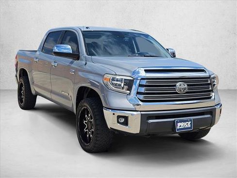 Used 2018 Toyota Tundra Limited w/ Limited Premium Package AWD/4WD image 3