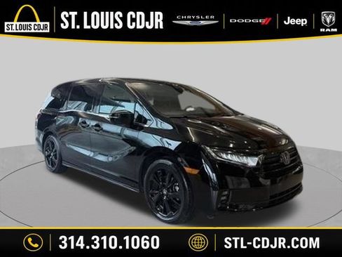 Used 2024 Honda Odyssey Sport image 1