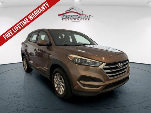Used 2017 Hyundai Tucson SE FWD image 1
