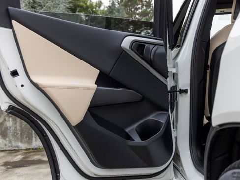 Used 2025 BMW X3 xDrive30i w/ M Sport Package image 36