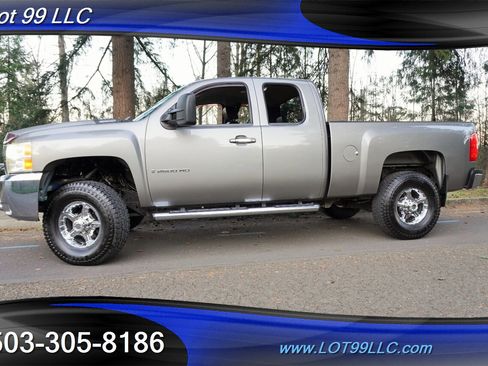 Used 2008 Chevrolet Silverado 2500 LTZ w/ Suspension Package, Off-Road image 5