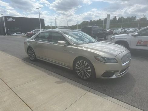 Used 2017 Lincoln Continental Reserve w/ Climate Package AWD/4WD image 9