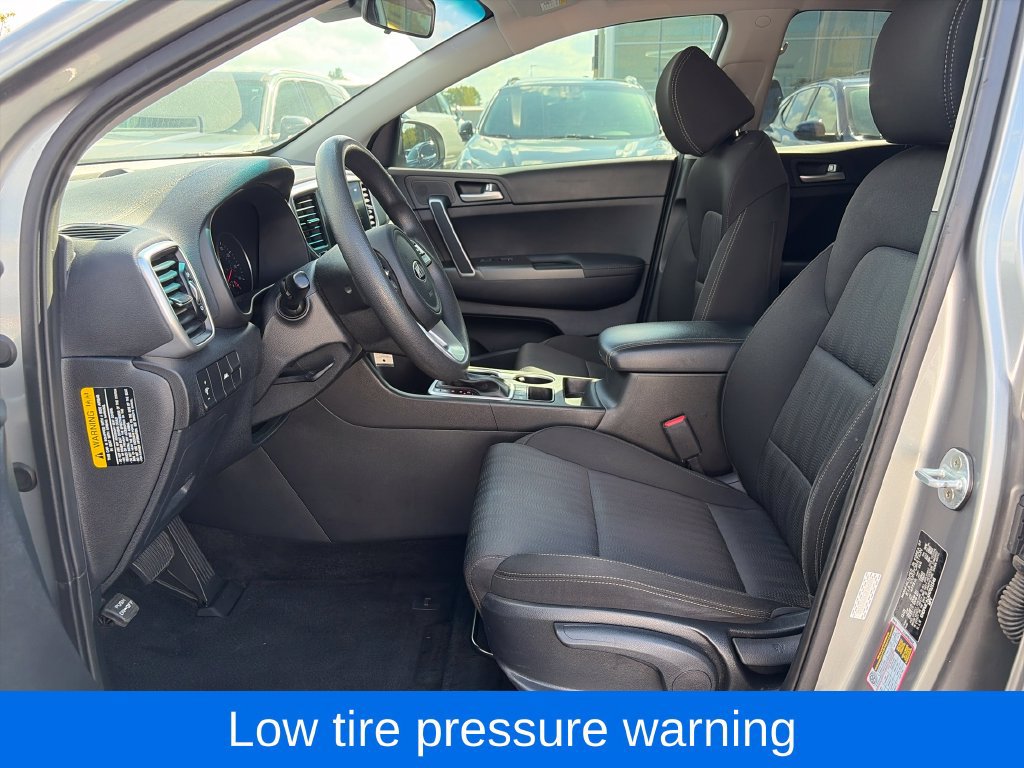 Used 2022 Kia Sportage LX AWD/4WD image 15