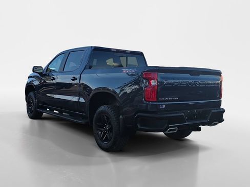 Used 2020 Chevrolet Silverado 1500 LT Trail Boss AWD/4WD image 3