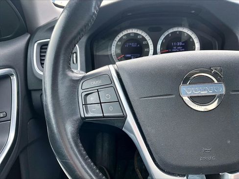 Used 2011 Volvo S60 T6 image 16