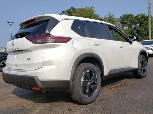New 2026 Nissan Rogue SV image 11