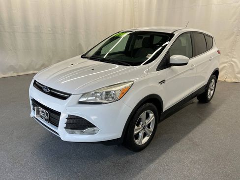 Used 2014 Ford Escape SE FWD image 1