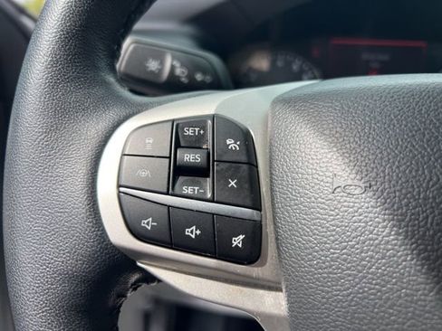 Certified 2023 Ford Explorer Limited w/ Limited Technology Package AWD/4WD image 11