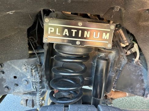 Used 2024 Ford F250 Platinum AWD/4WD image 29