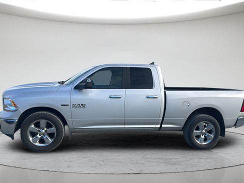 Used 2017 RAM 1500 Big Horn AWD/4WD image 9