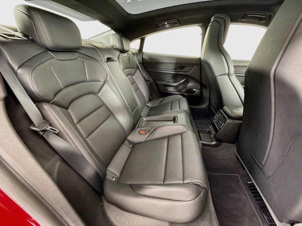 Certified 2022 Porsche Taycan RWD image 28