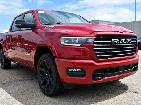 New 2026 RAM 1500 Laramie w/ Advanced Safety Group II AWD/4WD image 7