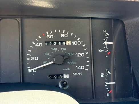 Used 1991 Ford Mustang LX RWD image 39