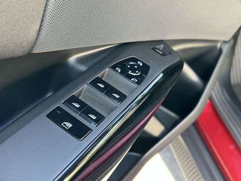 New 2026 BMW X3 xDrive30 w/ Premium Package image 12