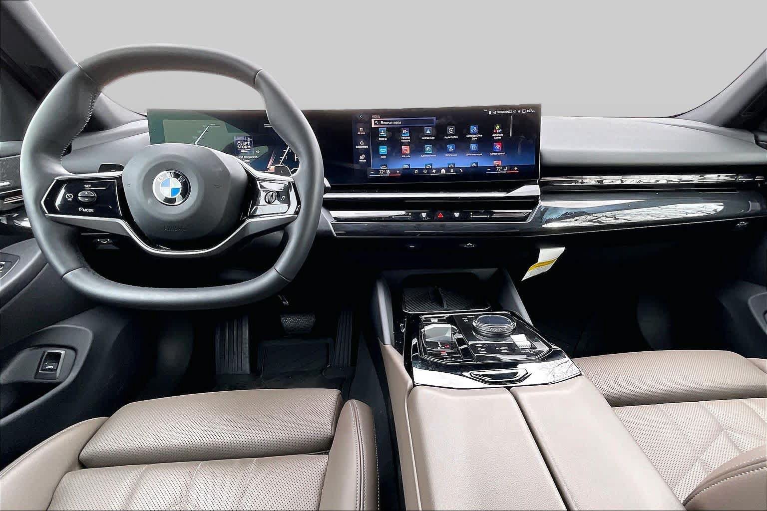 Used 2025 BMW 530i xDrive AWD/4WD image 15