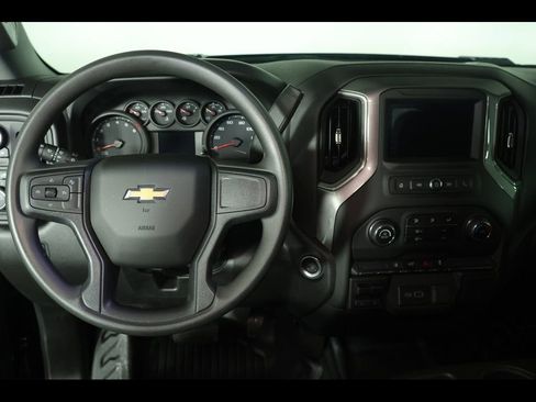 Certified 2025 Chevrolet Silverado 2500 W/T w/ WT Convenience Package AWD/4WD image 16