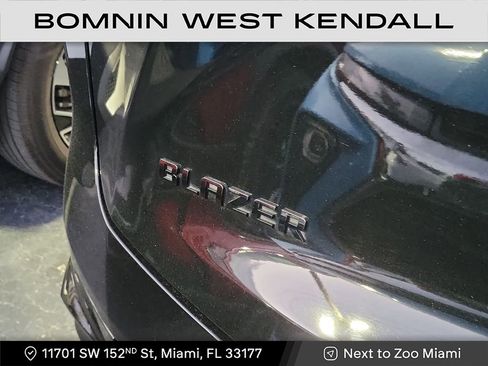 Used 2023 Chevrolet Blazer RS w/ Enhanced Convenience Package image 6