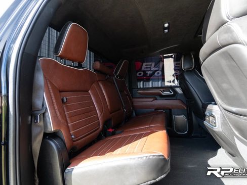 Used 2025 GMC Sierra 2500 Denali Ultimate image 72