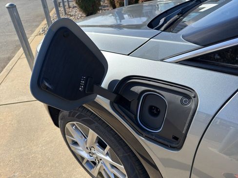 New 2026 Cadillac Optiq Luxury 1 image 8