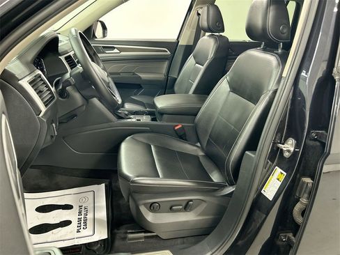 Used 2022 Volkswagen Atlas SE image 13